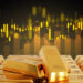 الذهب يهبط من أعلى مستوى في 3 أشهر مع ترقب بيانات أمريكية