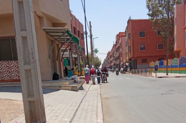 بعد 17 سنة من الانتظار.. أكثر من 100 أسرة بتسلطانت امتداد 2 تطالب بتسوية وضعيتها