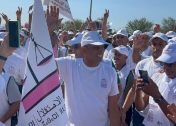 وكيل لائحة الاستقلال بالمنارة عبد الرزاق احلوش يواصل حملته بسوق اربعاء السويهلة
