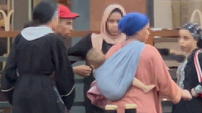 مجموعات تسول وسرقة بمحيط مطعم شهير تتورط في الإساءة إلى صورة مراكش