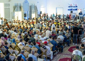 بعد معركة الأعيان..إنزالات لحسم التنافس يحتدم بين البام والأحرار بجهة فاس