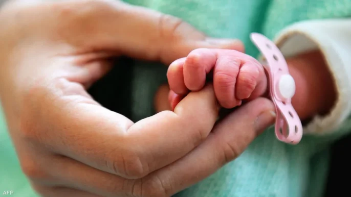 القضاء يوقف أمر تقييد الجنسية الأميركية بالولادة