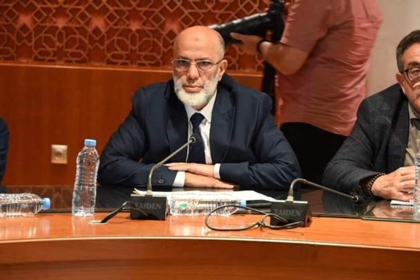 محكمة الاستئناف الإدارية بمراكش تلغي قرار عزل عبد العزيز الدرويش