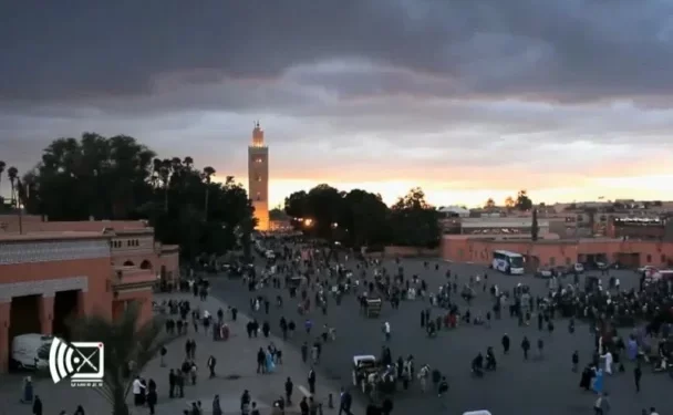 الجيش الجزائري يقدم معالم مراكش على أنها جزائرية + ڤيديو