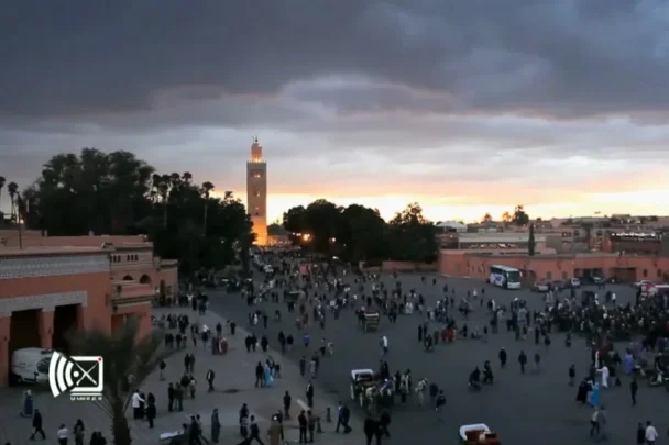 الجيش الجزائري يقدم معالم مراكش على أنها جزائرية + ڤيديو