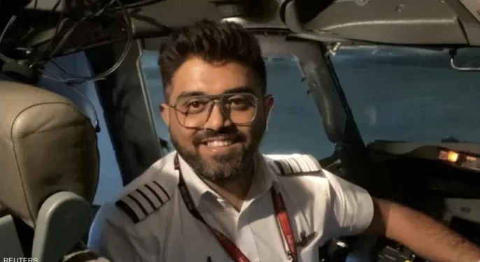 تفاصيل إنقاذ الرحلة 1073.. ماذا فعل الطيار والسباك؟